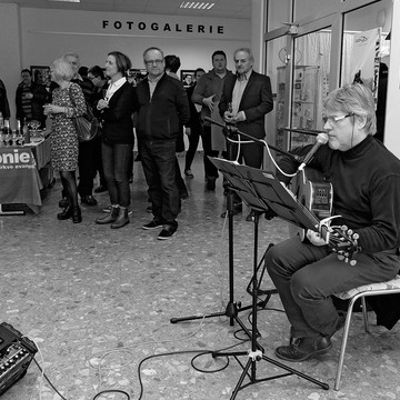 Výstava fotografií: Náš příběh - 25 let Diakonie