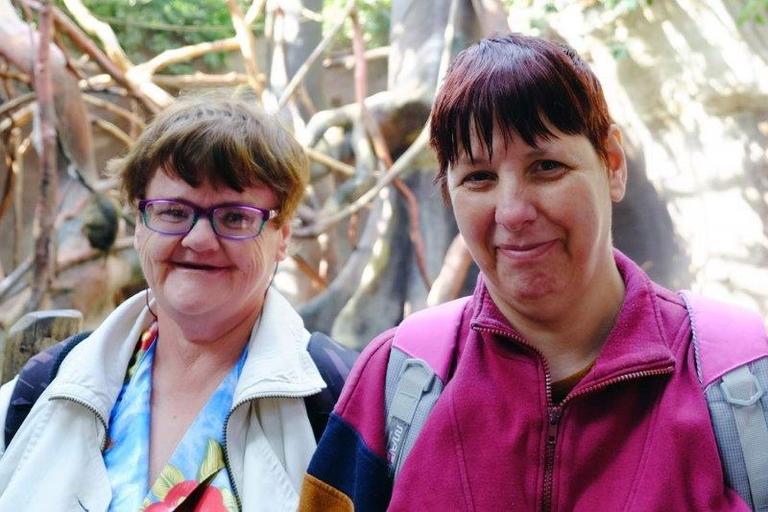 Dobrovolnický projekt pokračoval výletem do ZOO v Praze