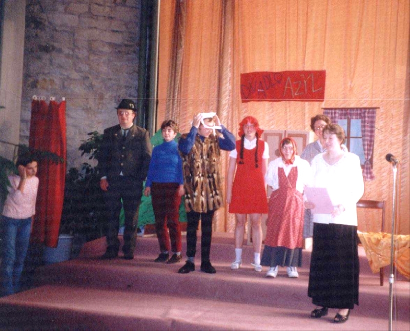 2001