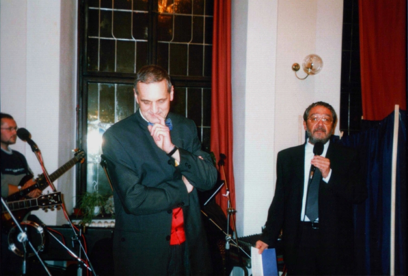 2003