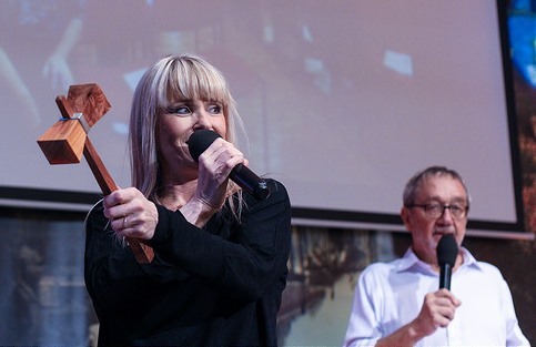 Naše milionová dražba