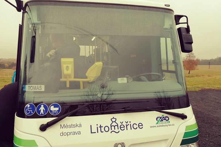 S dobrovolníkem Tomášem na Sněžník