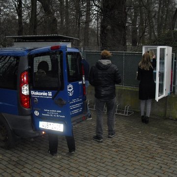 Rozvoz knih do knihobudek