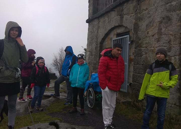 S dobrovolníkem Tomášem na Sněžník