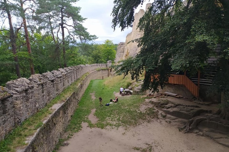 Dobrovolnické setkání na Helfenburku