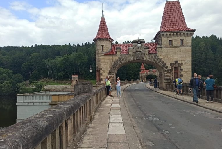 Léto s dobrovolníky