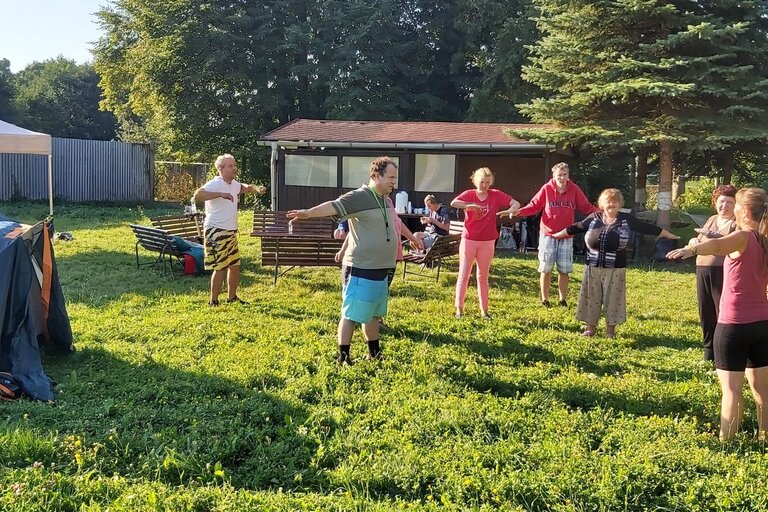 Přespávačka na zahradě Domova se zvláštním režimem Terezín